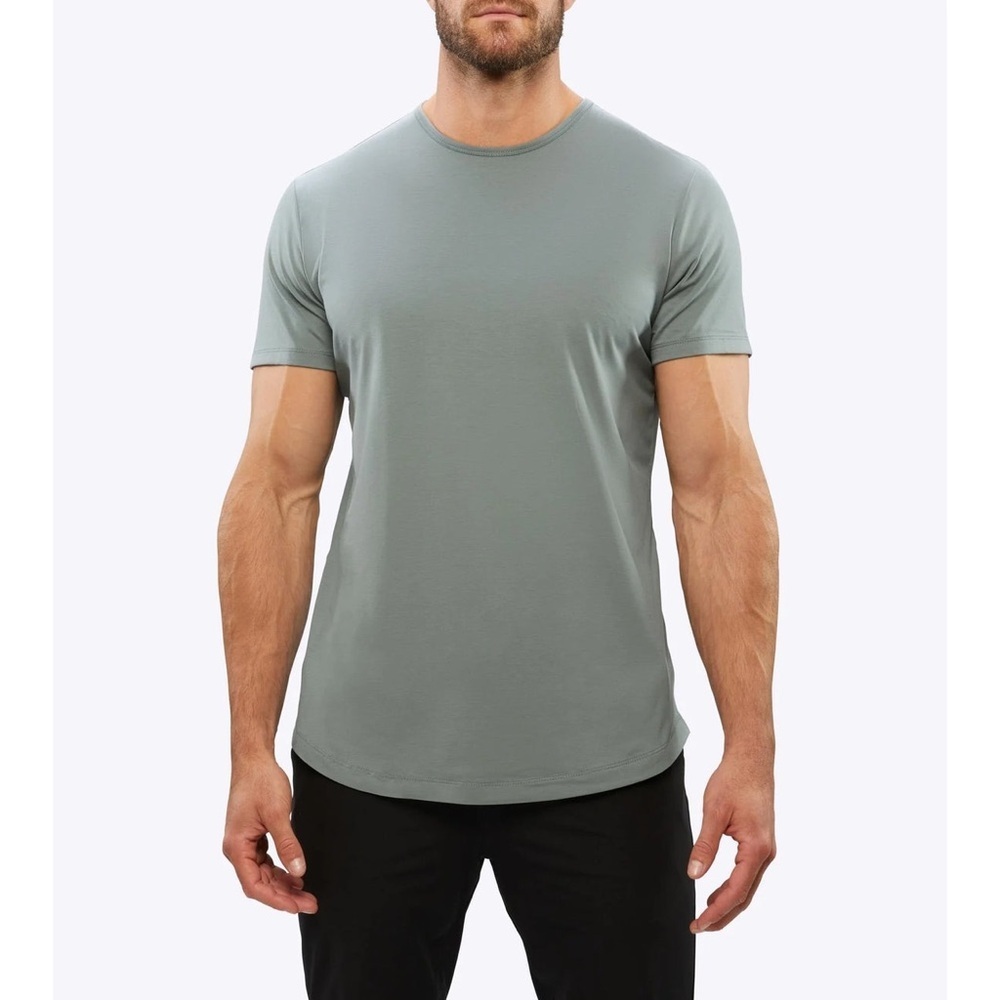Cuts Curved Hem T-Shirt – Sage – Size Medium
